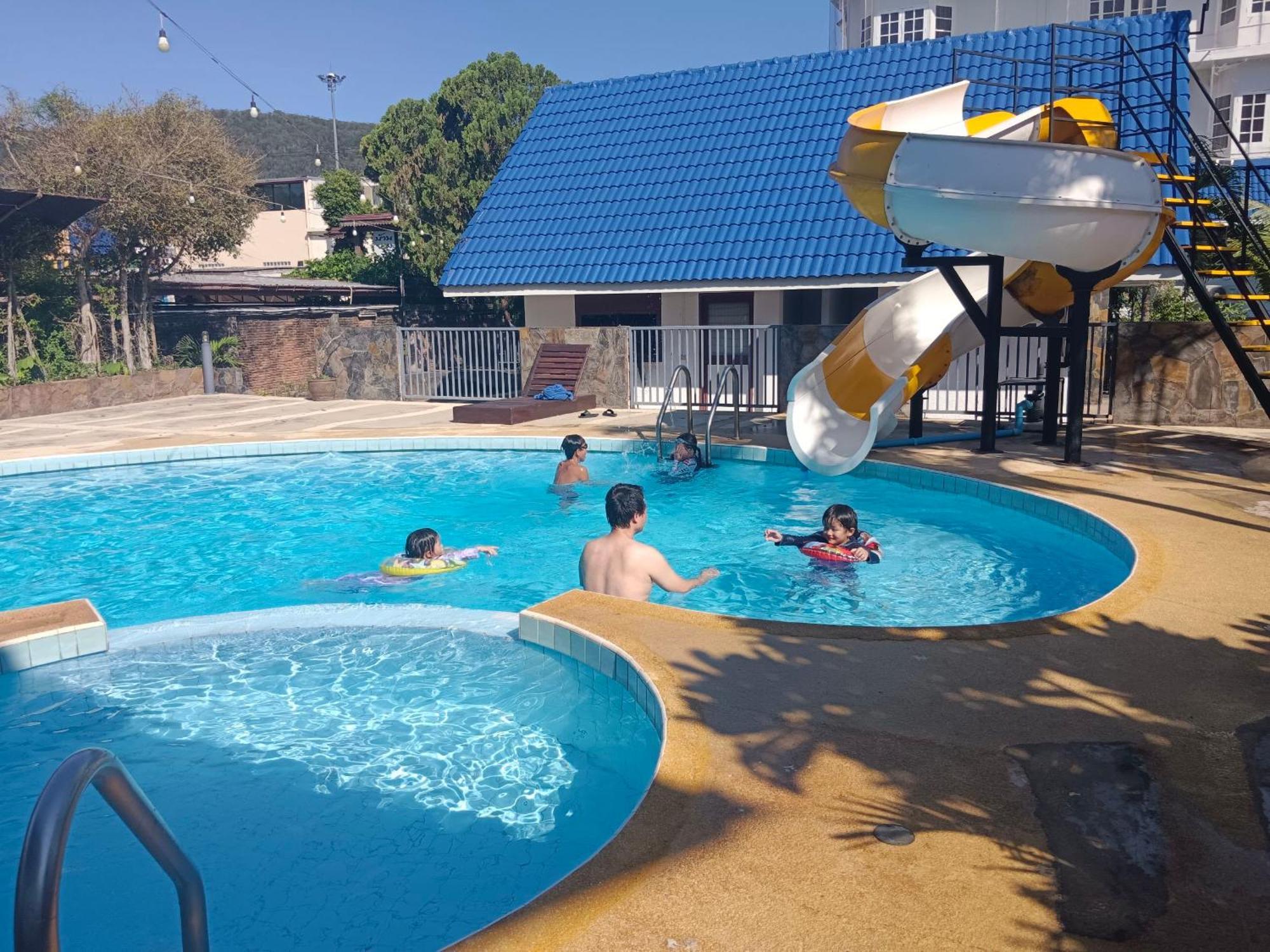 Rimtarn Hotel Pakchong Ngoại thất bức ảnh